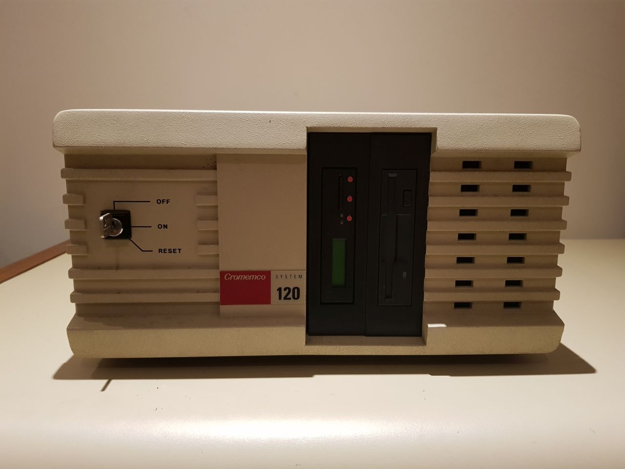 Cromemco System 120 Case with Z80 Cromix System